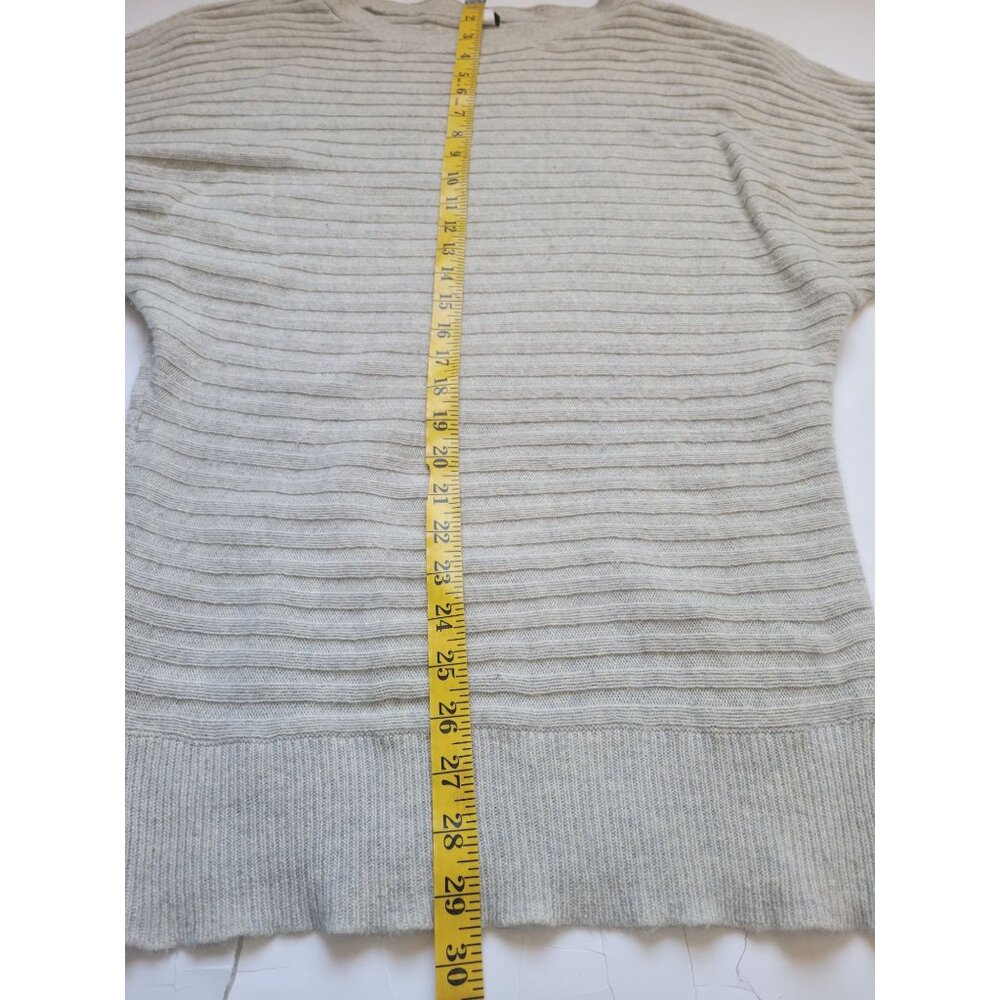 J Crew Ribbed Dolman Sleeve Wool/Cashmere Sweater Size M Old Money Preppy City - Picture 9 of 9